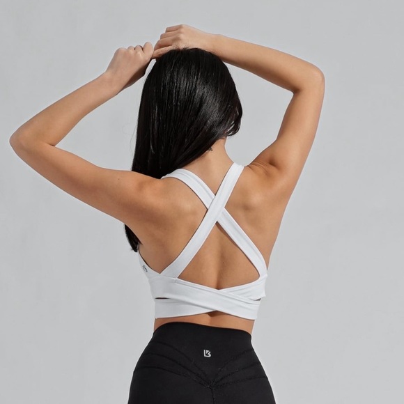 BuffBunny White Alpha Bra - Picture 4 of 4